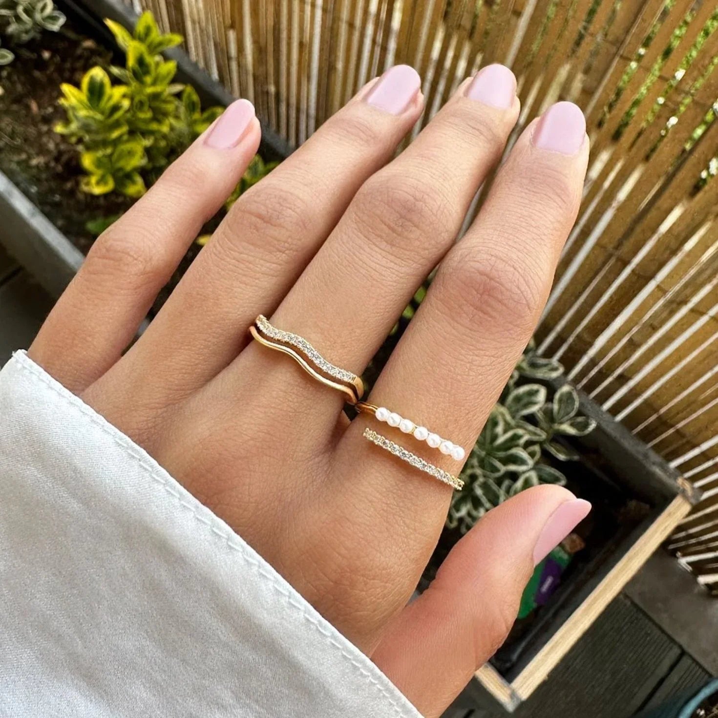Vioraia “Wrap Me” Pearl & Crystal Ring