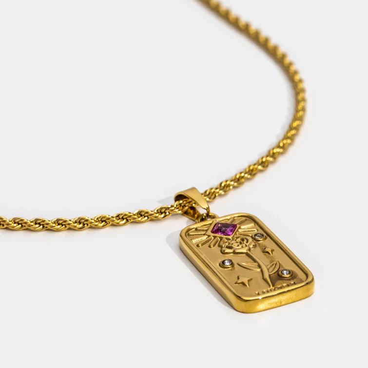 Vioraia ‘Lovers’ Tarot Pendant Necklace