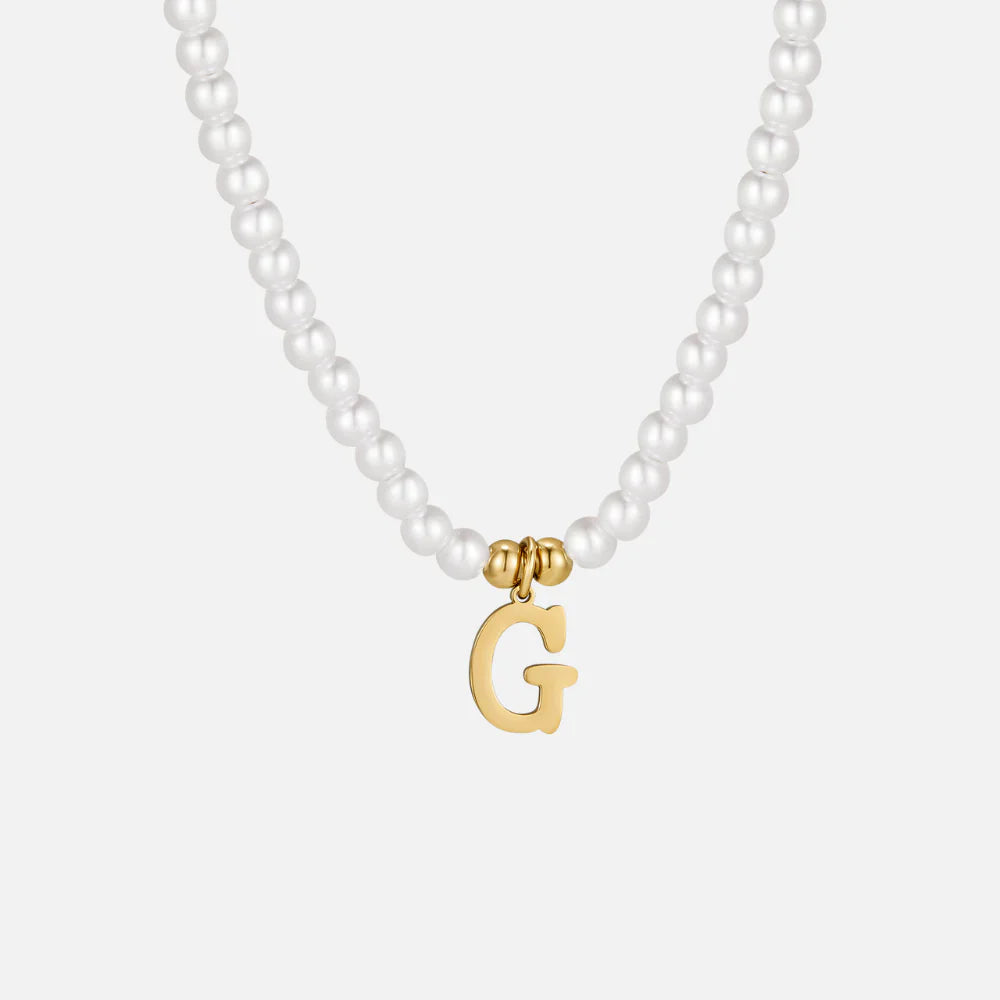 Vioraia Letter Pearl Necklace