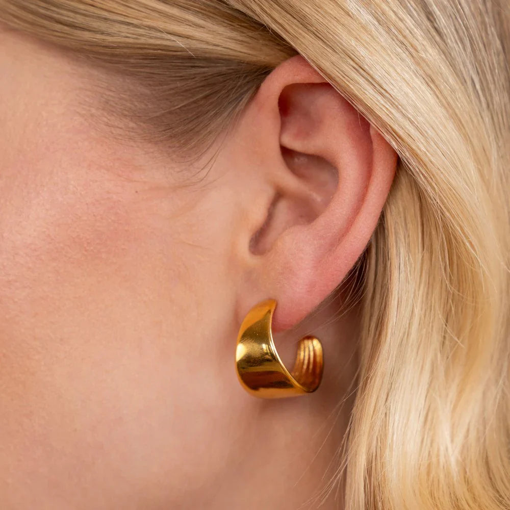 Vioraia Gigi Semi Hoop Earrings