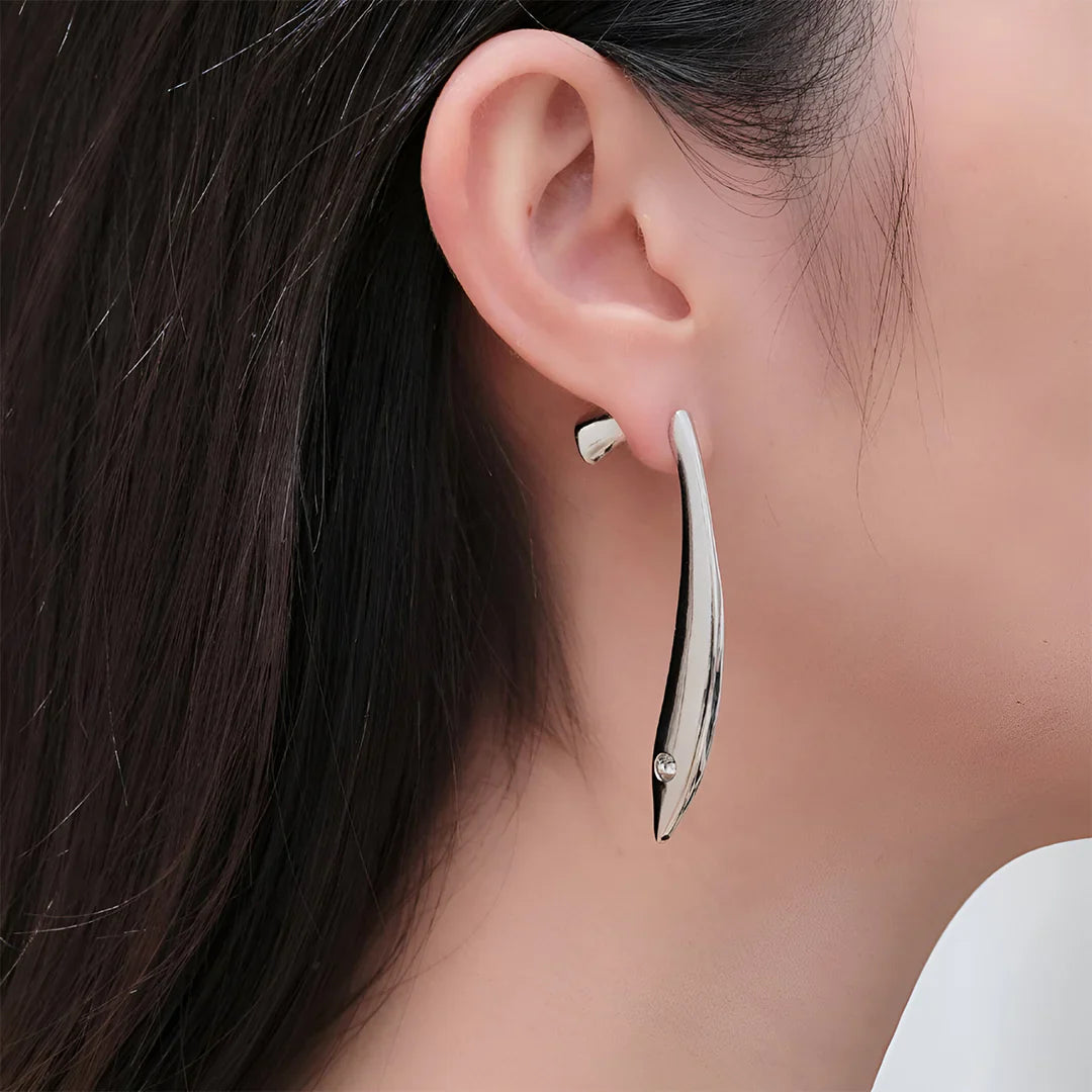 Vioraia Lana Sleek Arc Earrings