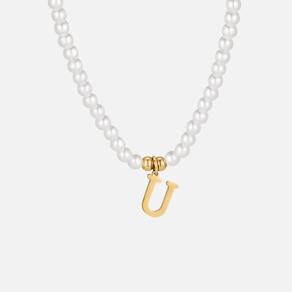 Vioraia Letter Pearl Necklace