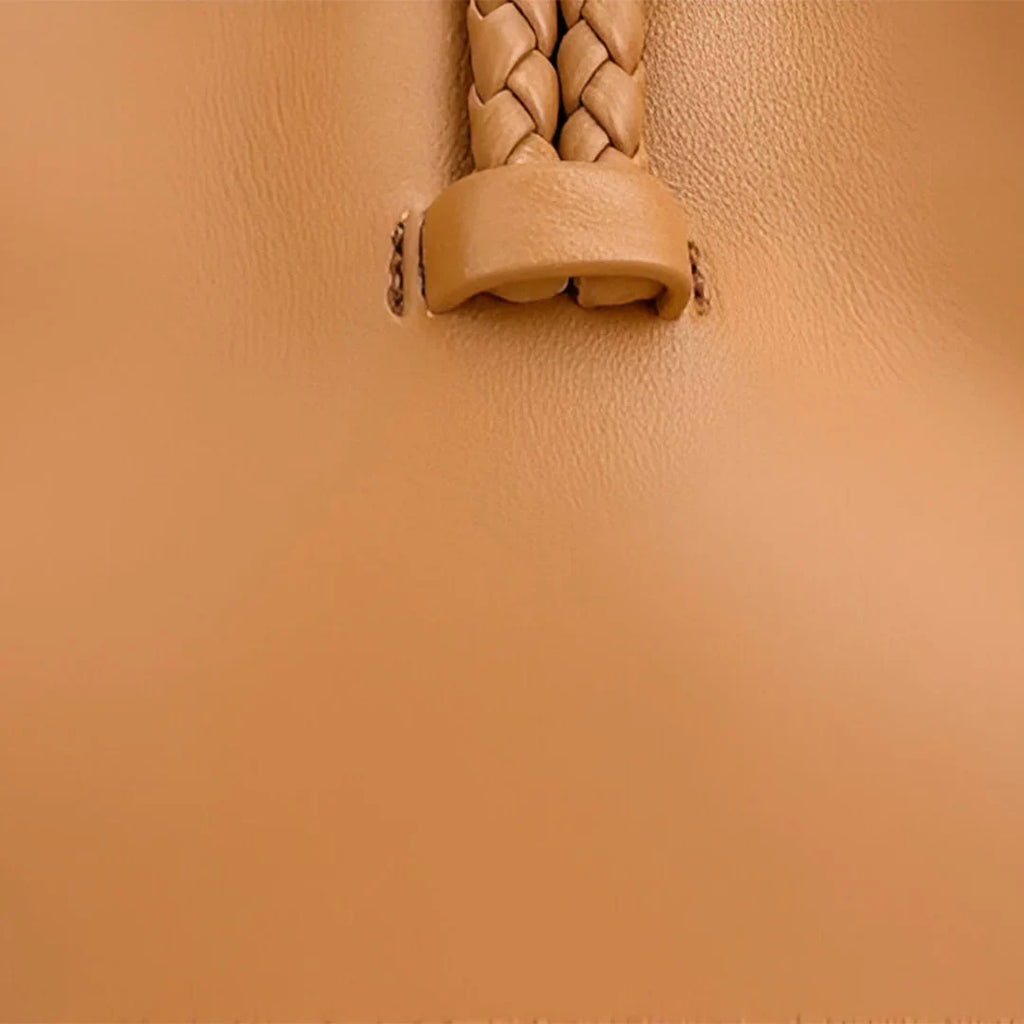 Vioraia Jazlyn Crossbody Bag