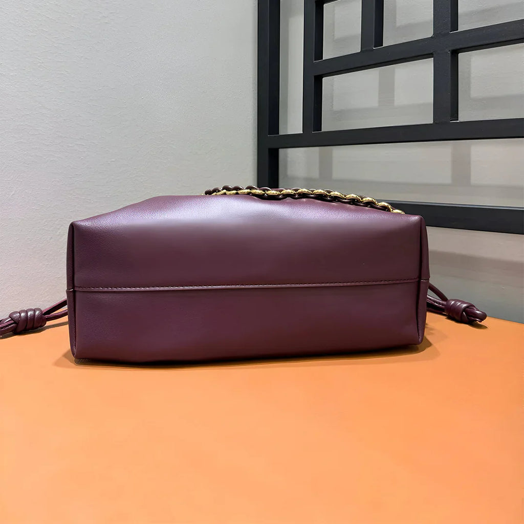 Vioraia Daisy Shoulder Bag