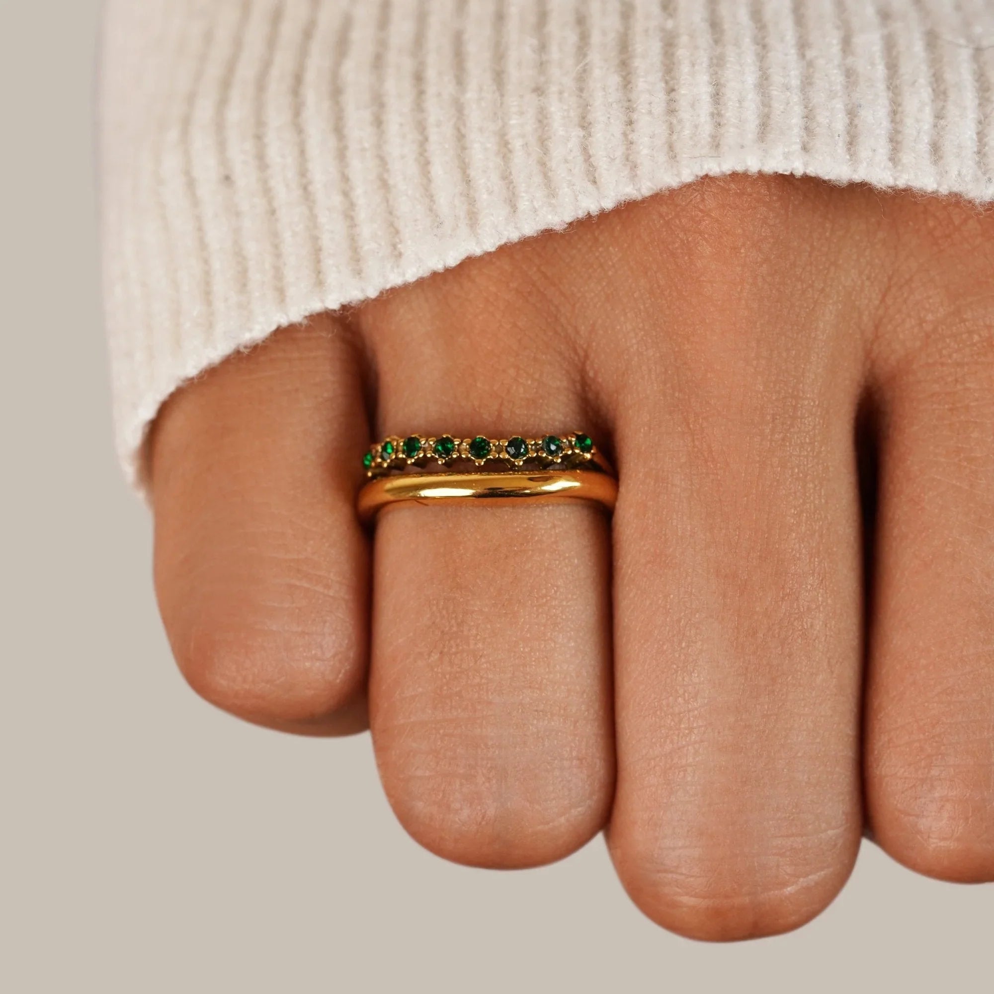 Vioraia Marissa Emerald Green Layered Ring