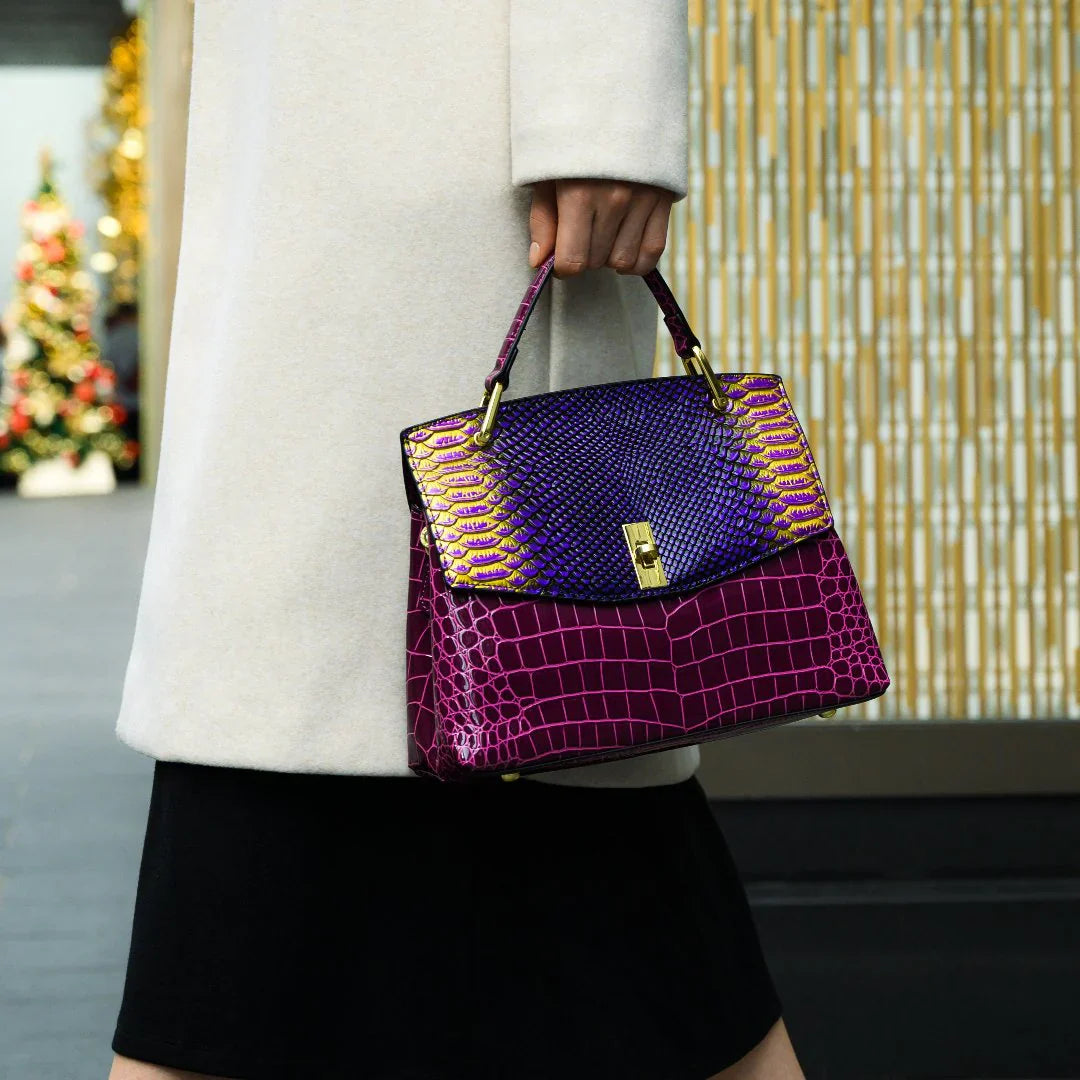 Vioraia Versailles Shoulder Bag