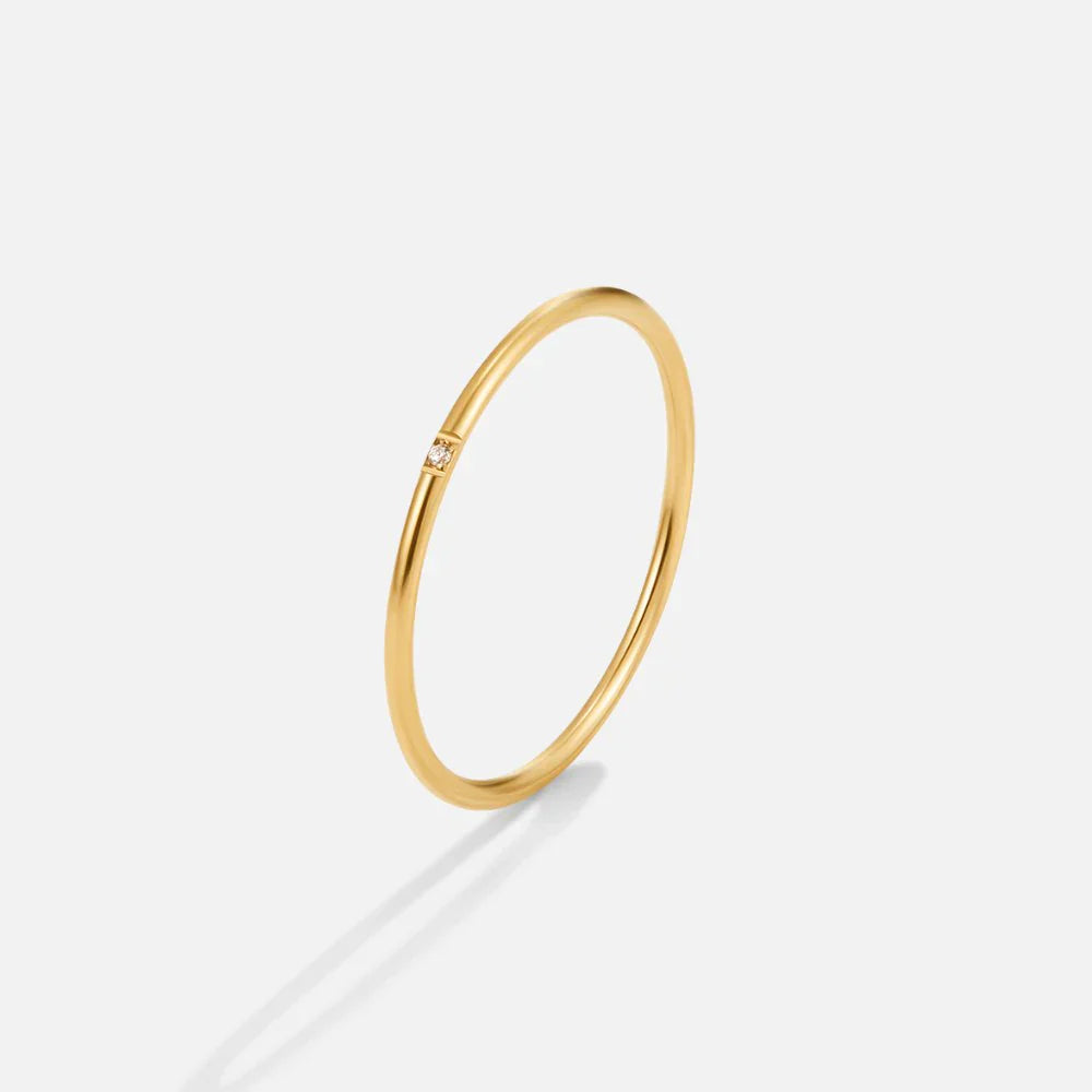Vioraia Eula Gold & Crystal Band Ring Set