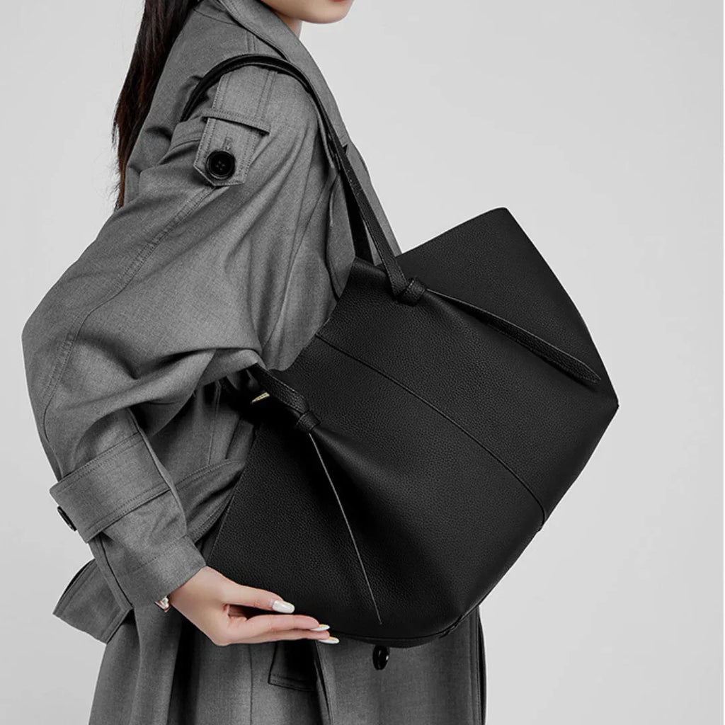 Vioraia Selene Carryall Tote Bag
