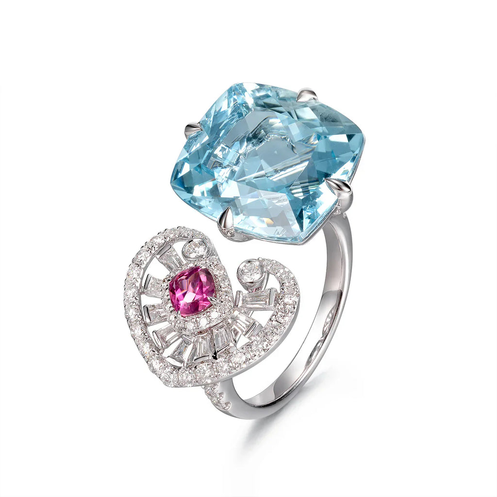 Vioraia Majestic B  Heart Ring