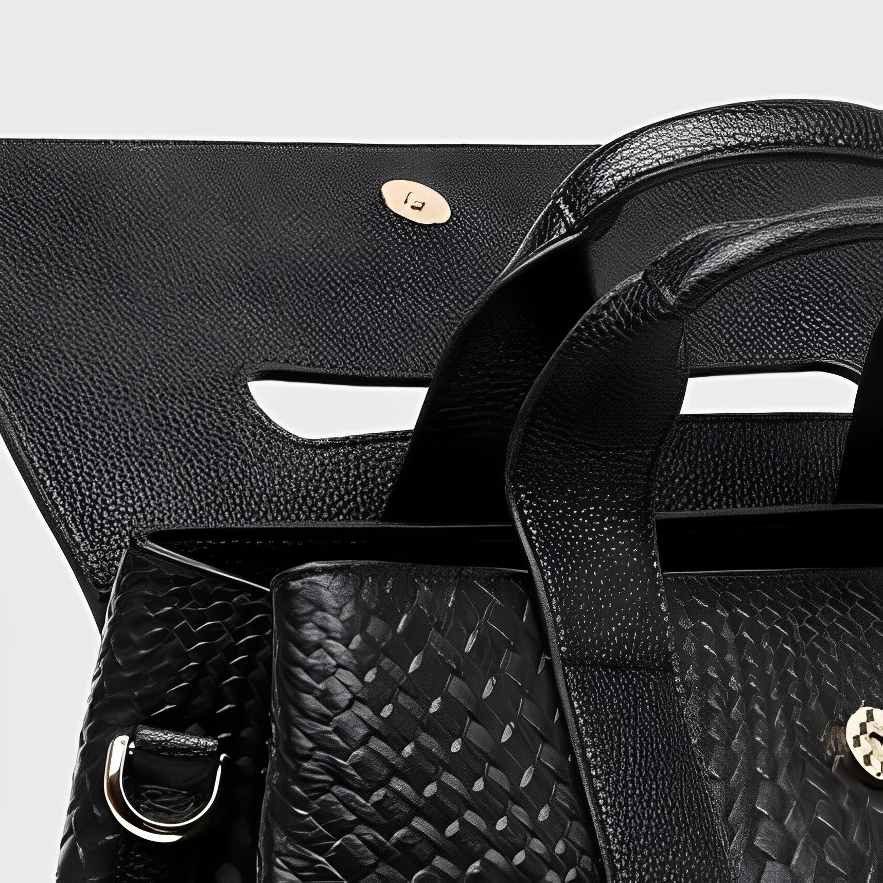Vioraia Brittany Everyday Medium Tote Bag