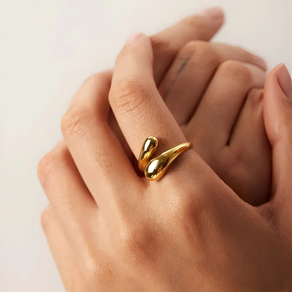 Vioraia Clara open Ring