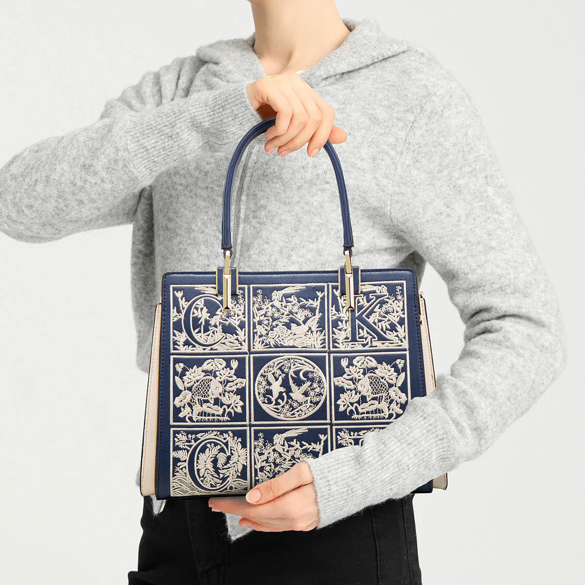 Vioraia Havilah Embroidery Medium Tote Bag