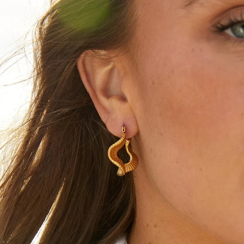 Vioraia Geometric Wave Gold Hoop Earrings