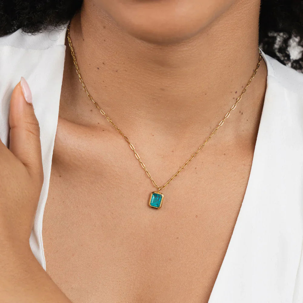 Vioraia Teal Green Crystal Necklace