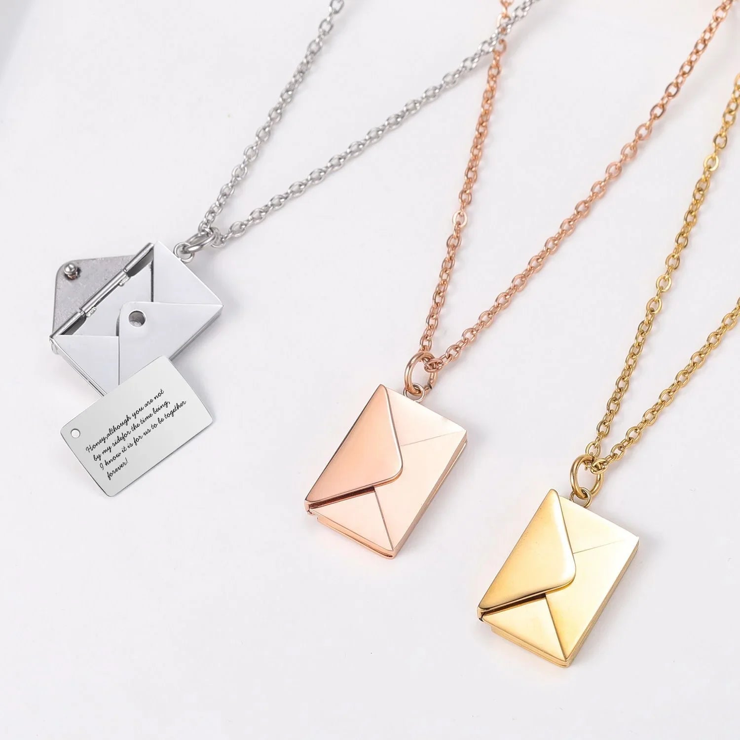 Vioraia Personalized Envelope Locket Necklace