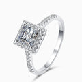 Vioraia Grand Gesture Ring