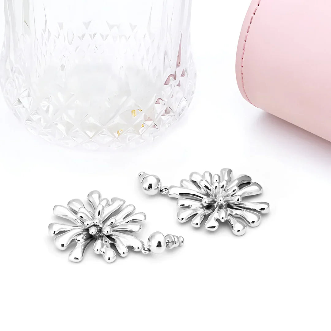 Vioraia Lyra Bloom Earrings