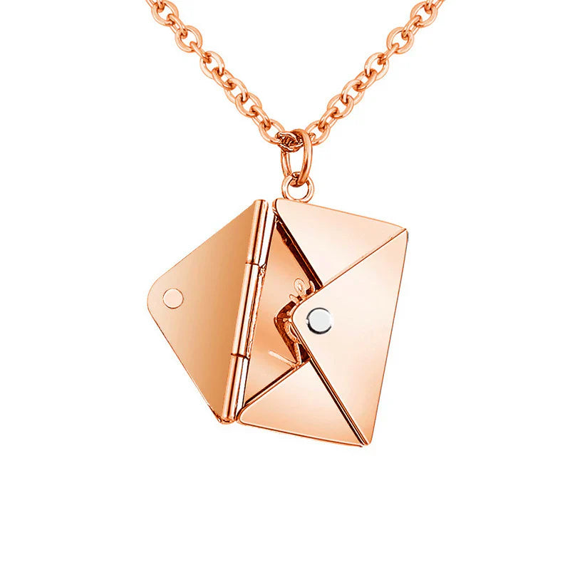 Vioraia Personalized Envelope Locket Necklace