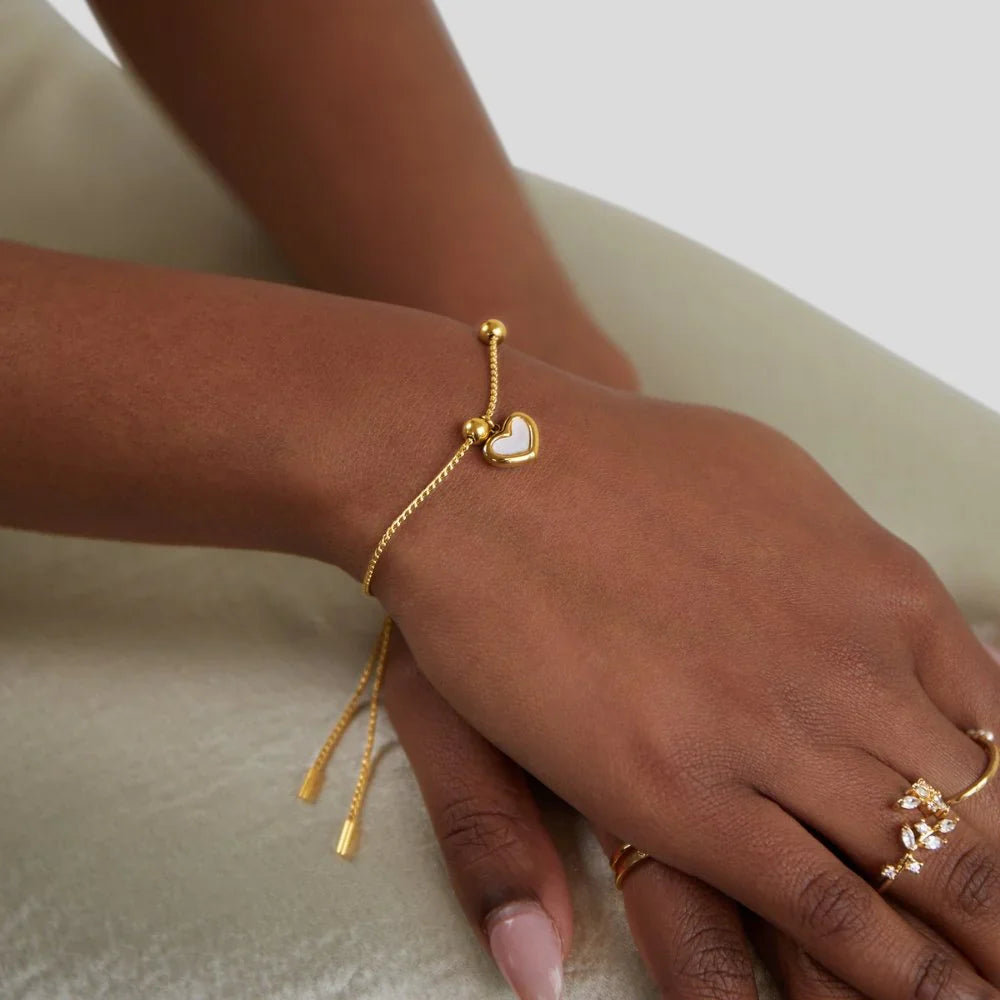 Vioraia Forever Love Heart Bracelet