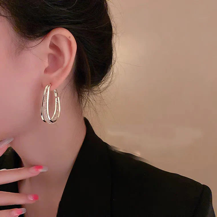Vioraia Majestic Mesh Hoop Earrings