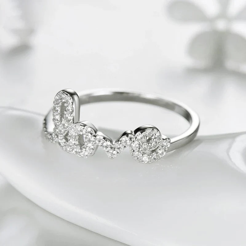 Vioraia Forever Love Ring