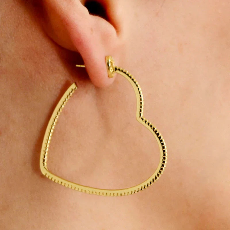 Vioraia Sparkling Love Hoop Earrings