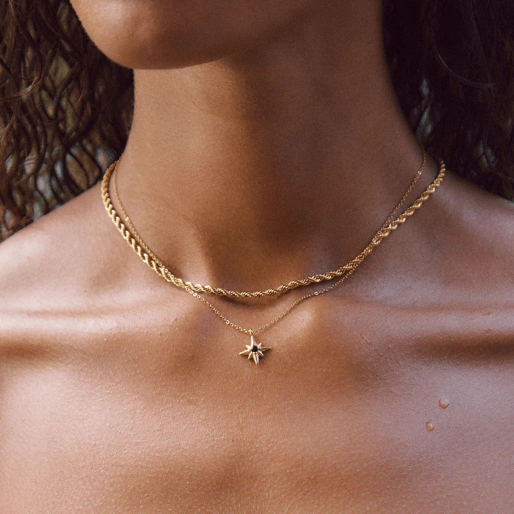 Vioraia Calla Gold Twisted Chain Necklace
