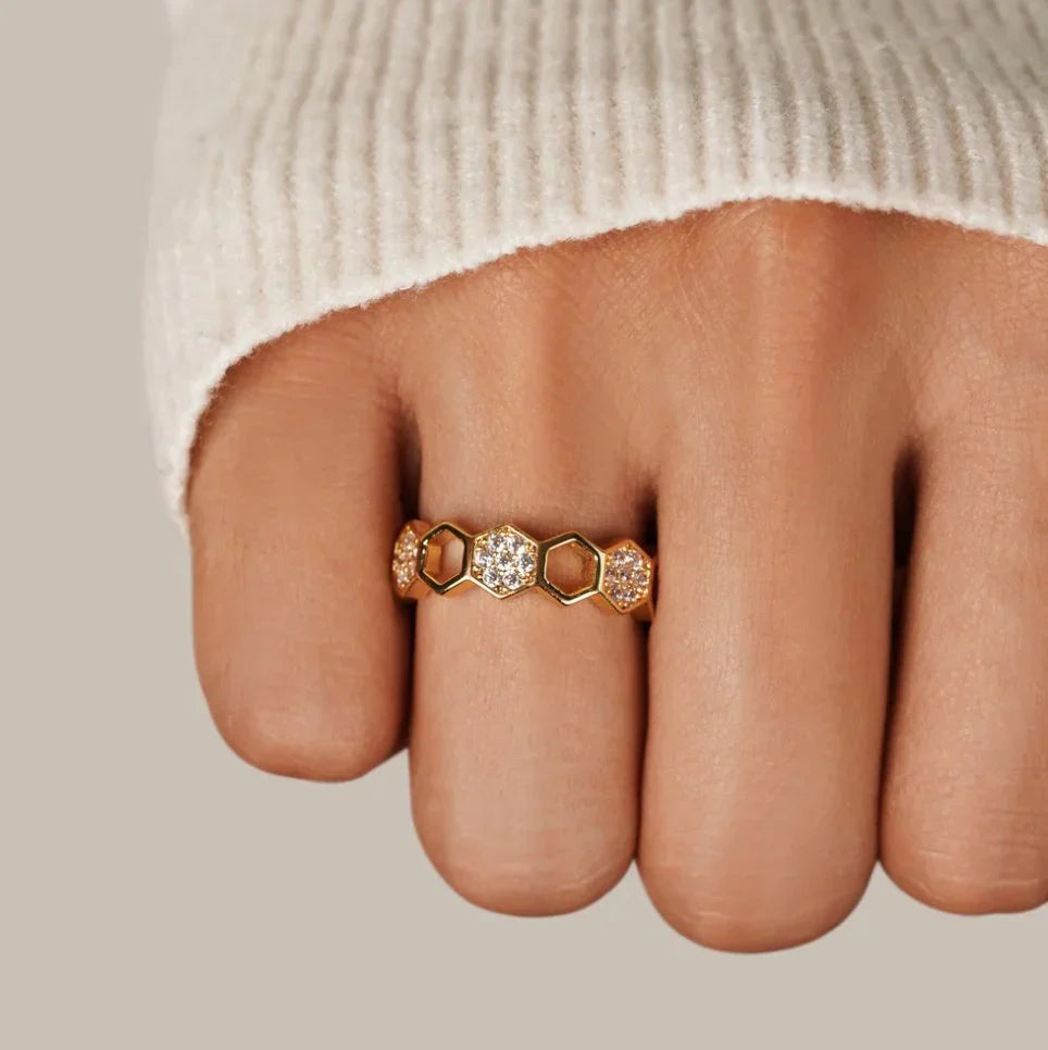 Vioraia Gold & Crystal Honeycomb Ring