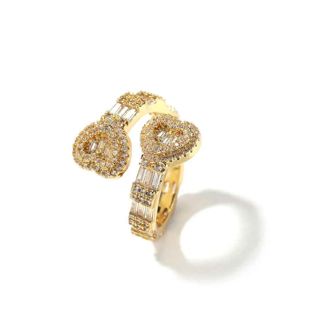 Vioraia Radiating Twin Hearts Ring
