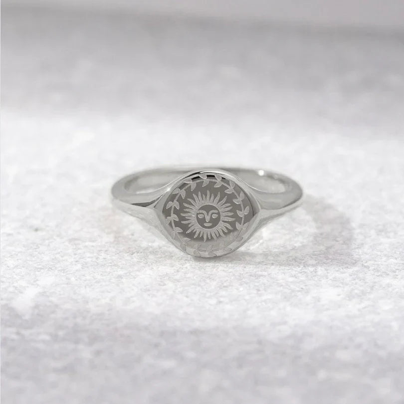 Vioraia Summer Solstice Silver Ring