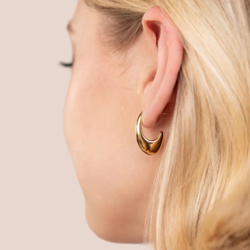 Vioraia Tara 18K Gold Hoop Earrings