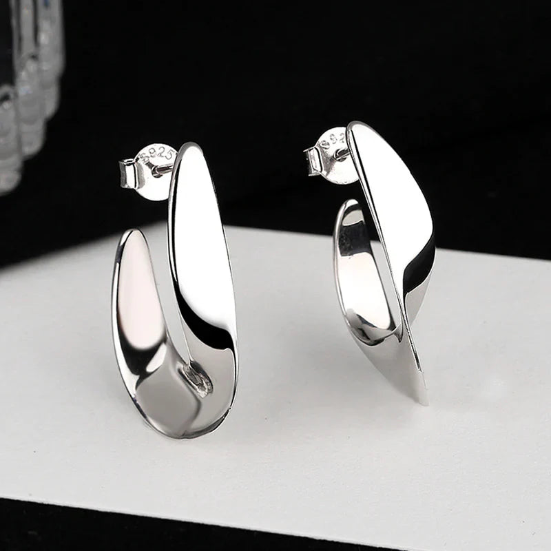 Vioraia Verano Glossy Earrings