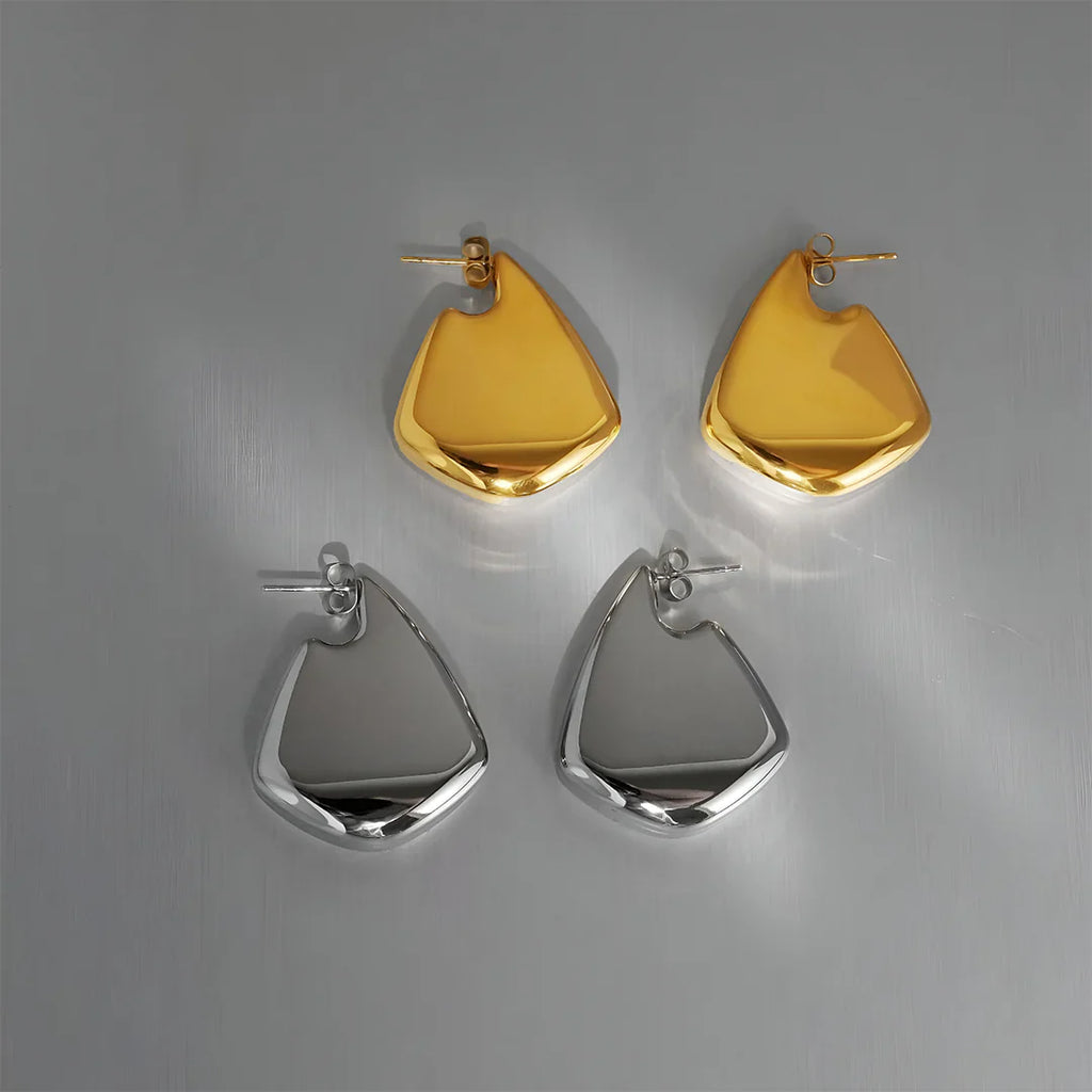Vioraia Selena Sculptural Drop Earrings