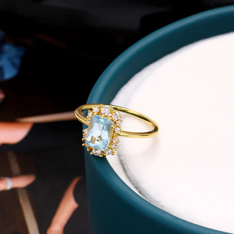 Vioraia Flawless Stone Ring
