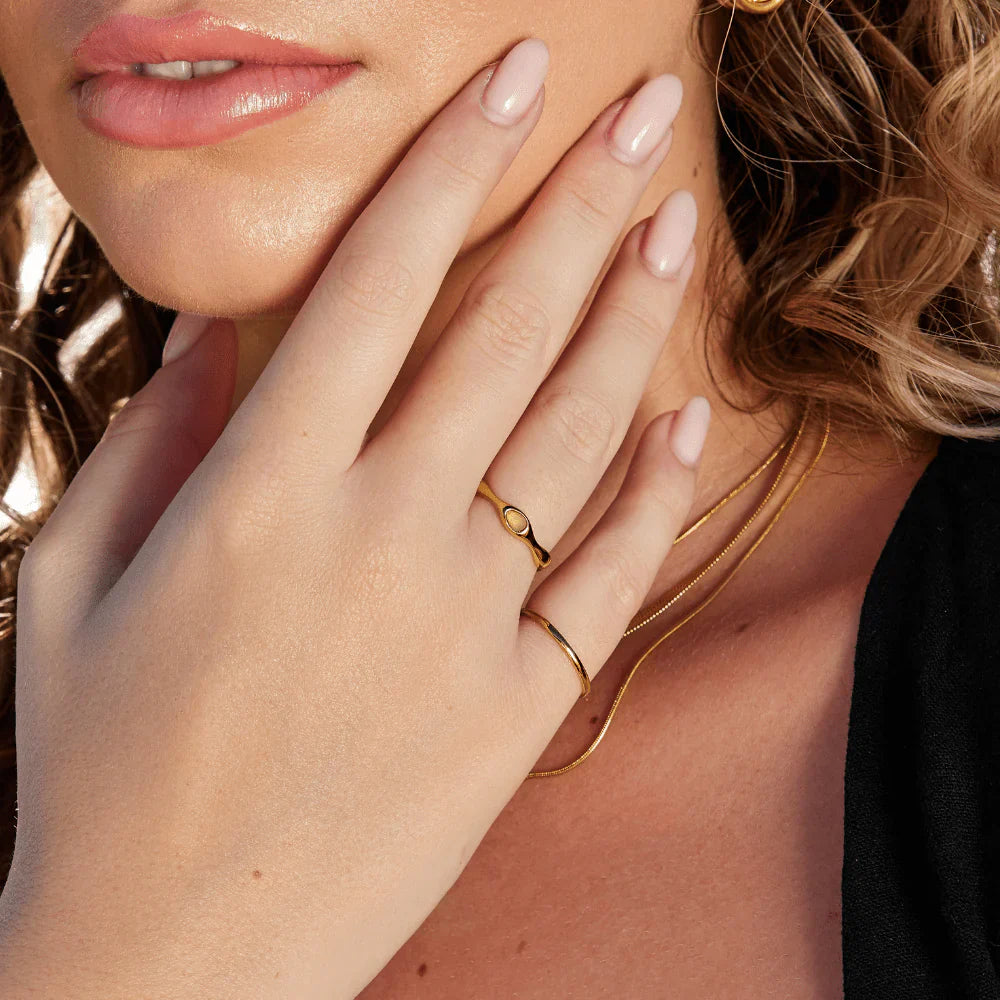 Vioraia Amalfi Wave Gold Ring