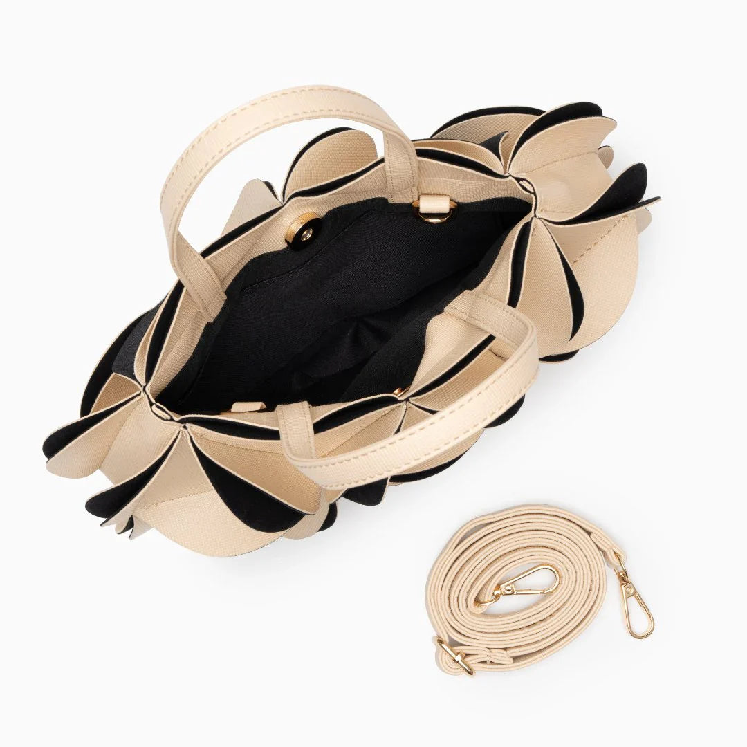 Vioraia (CS) Monique Flower Handbag