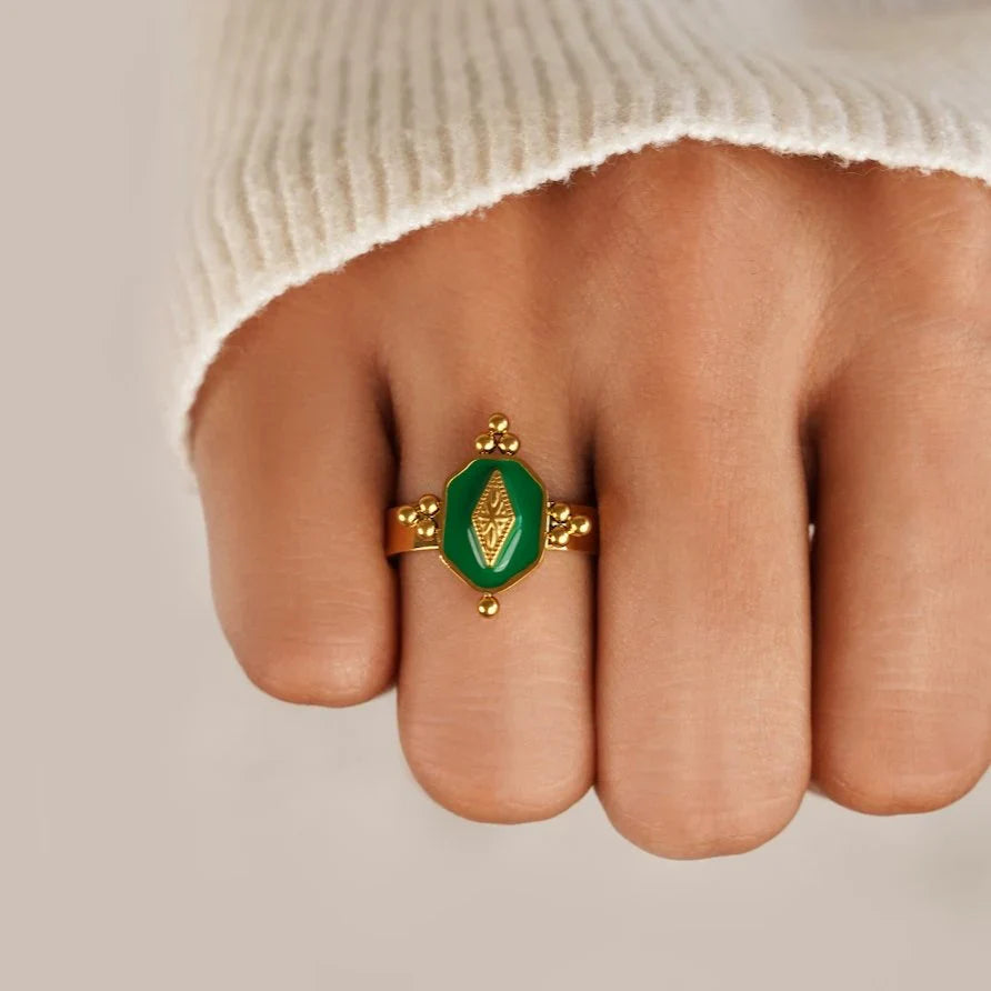 Vioraia Marina Geometric Vintage Ring