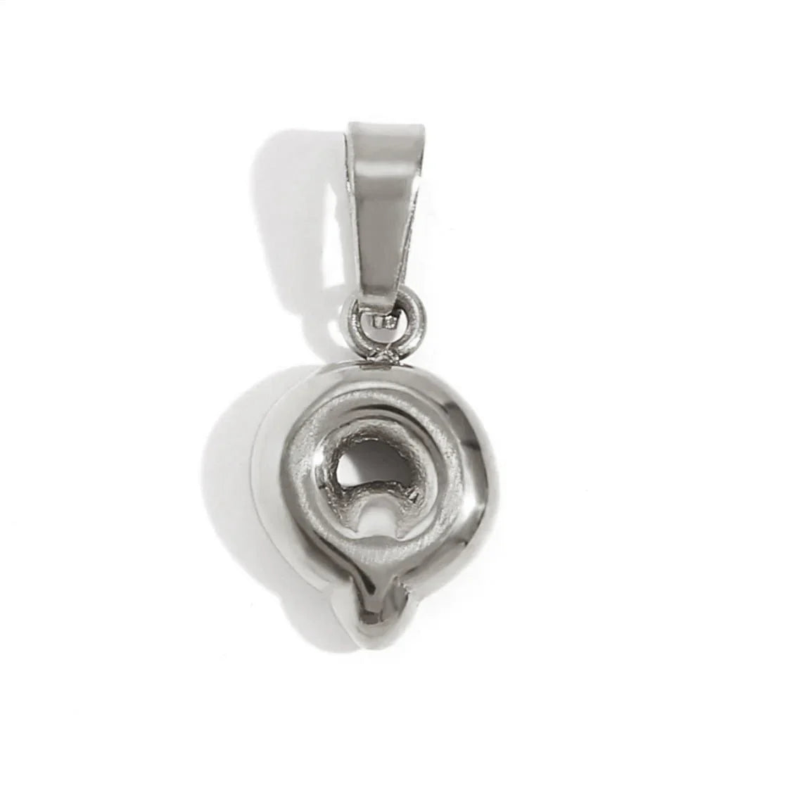 Vioraia Bubble Letter Necklace