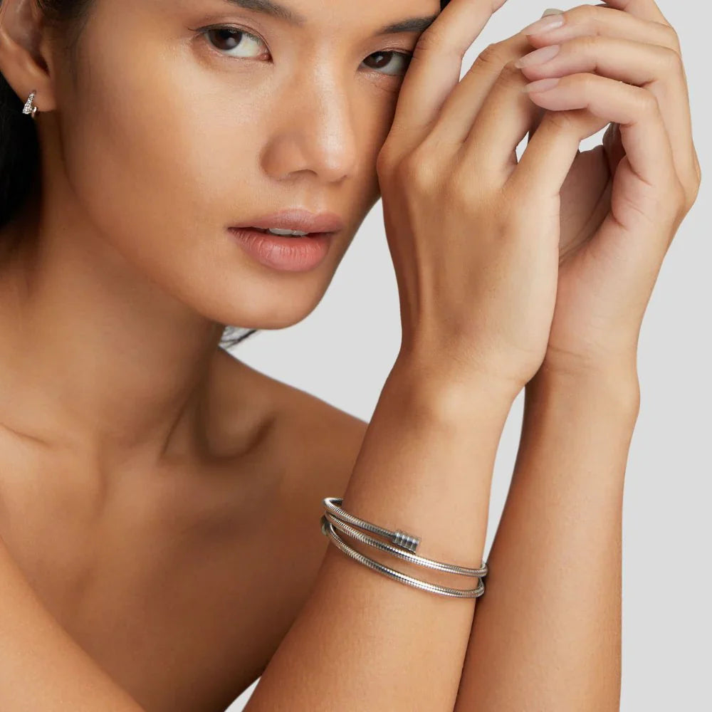 Vioraia Twisted Silver Bracelet