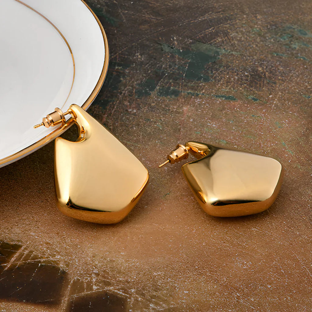 Vioraia Selena Sculptural Drop Earrings