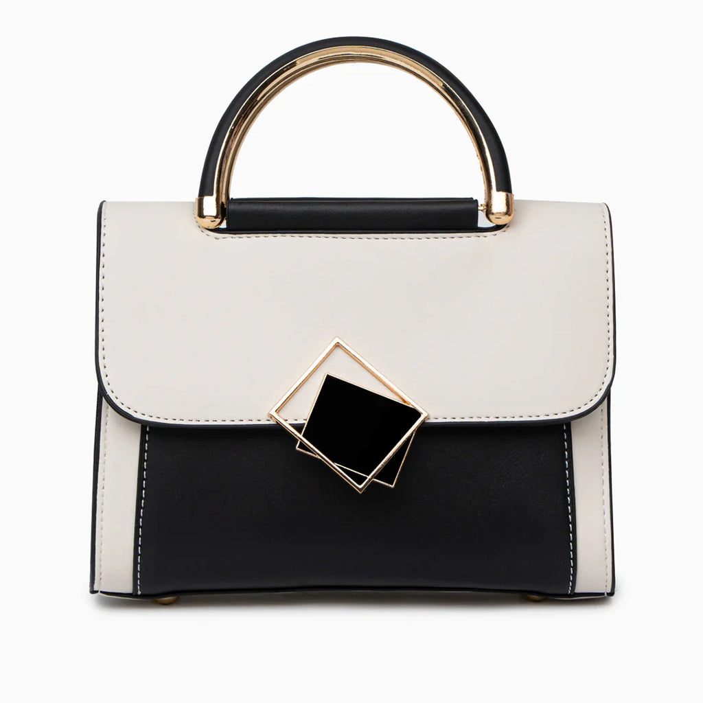 Vioraia Rylee Flair Shoulder Bag