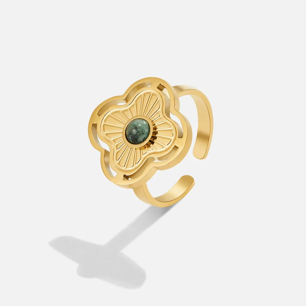 Vioraia Turquoise Lucky Flower Ring