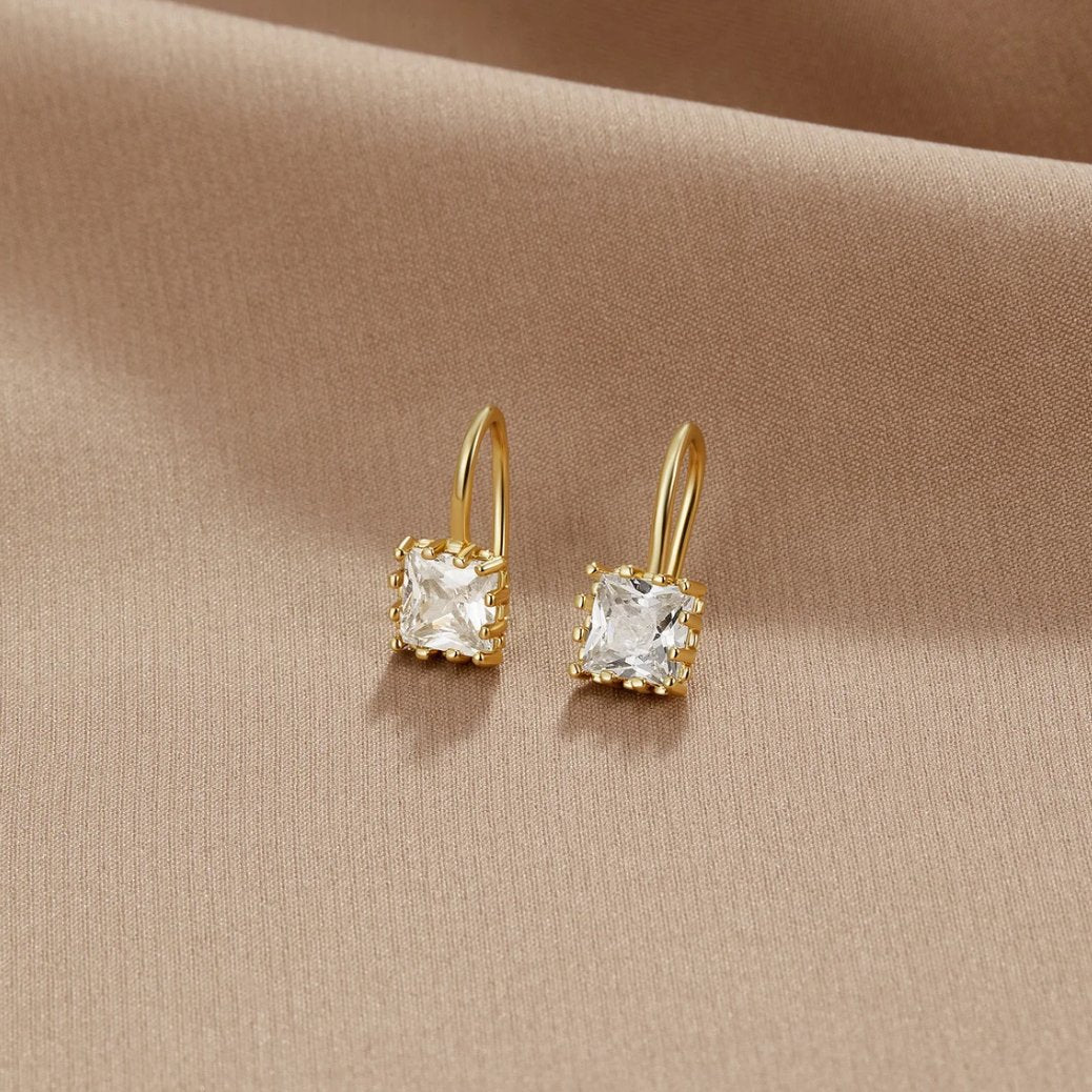 Vioraia Piper Crystal Drop Earrings