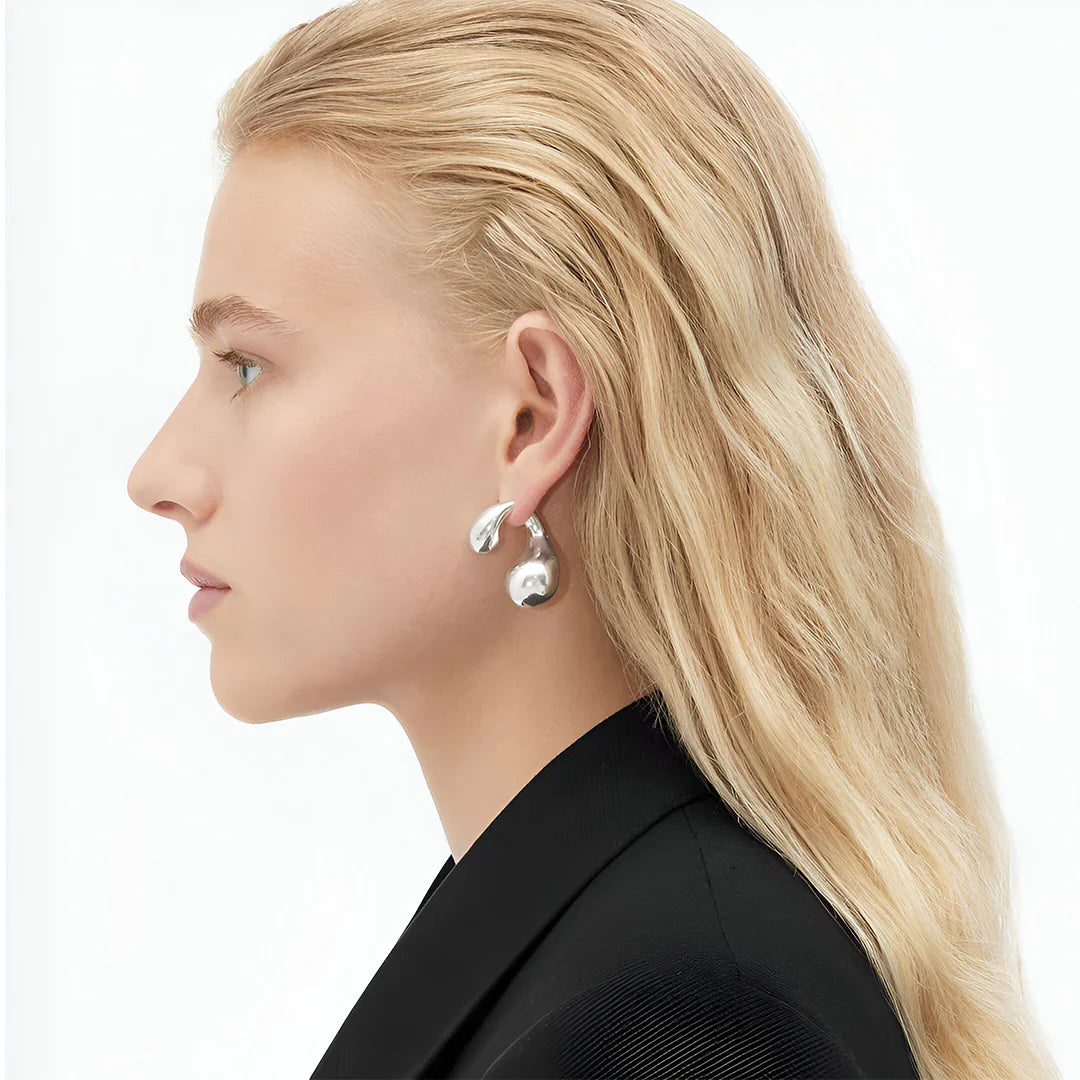 Vioraia Juliette Water Drop Earrings