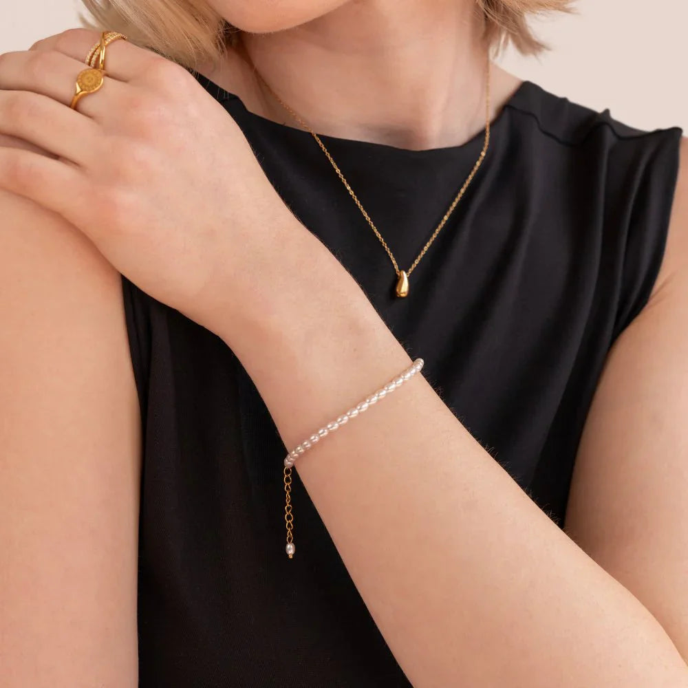 Vioraia Temi Pearl Bracelet