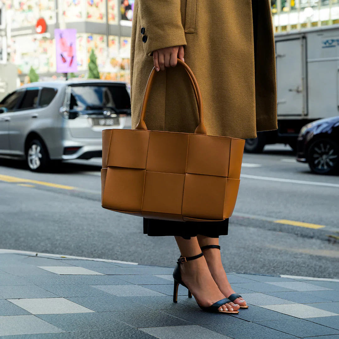 Vioraia Karine Medium Tote Bag