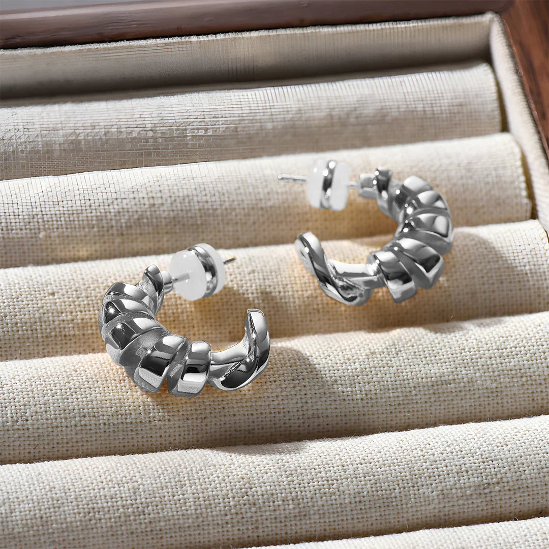 Vioraia Natalie Spiral Hoop Earrings