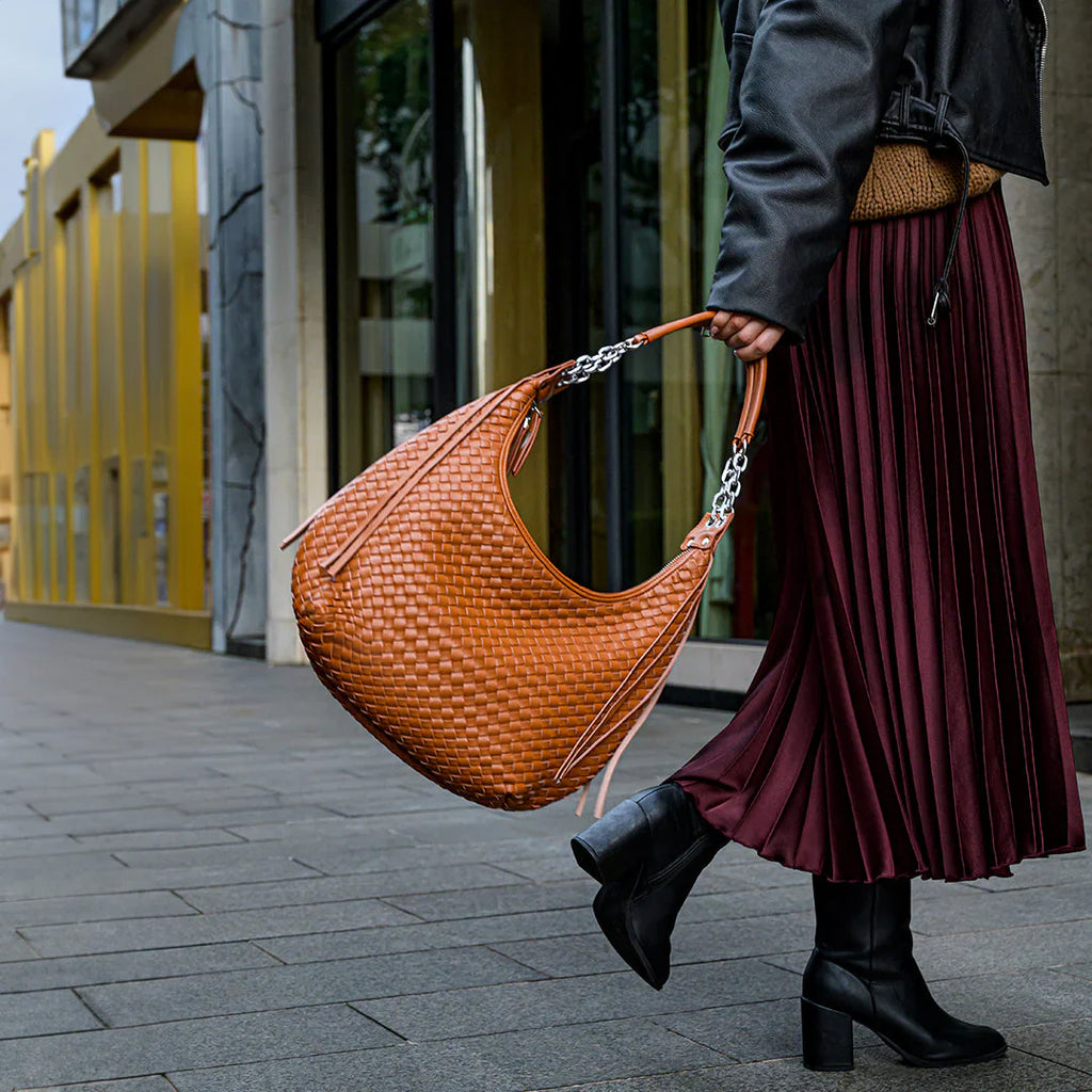 Vioraia Diane Shoulder Bag