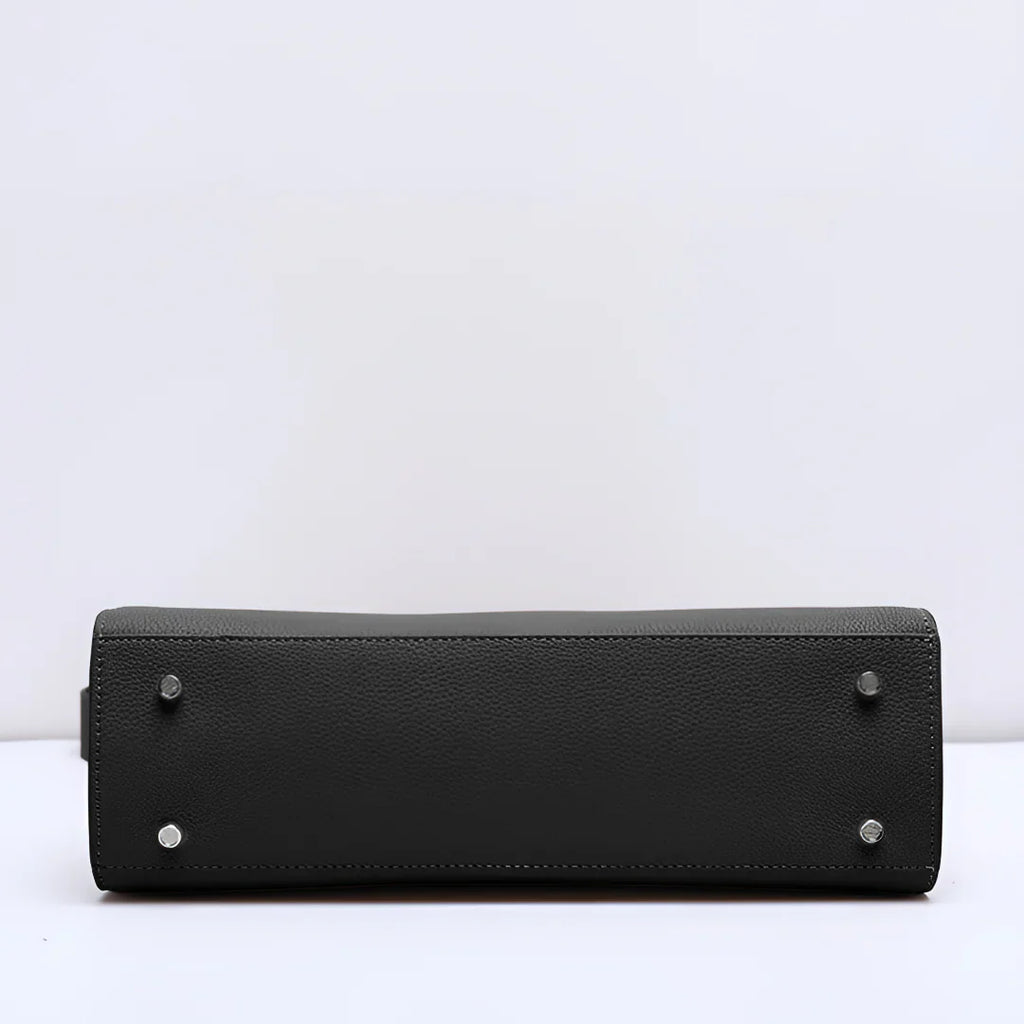Vioraia Saville Grace Tote Bag