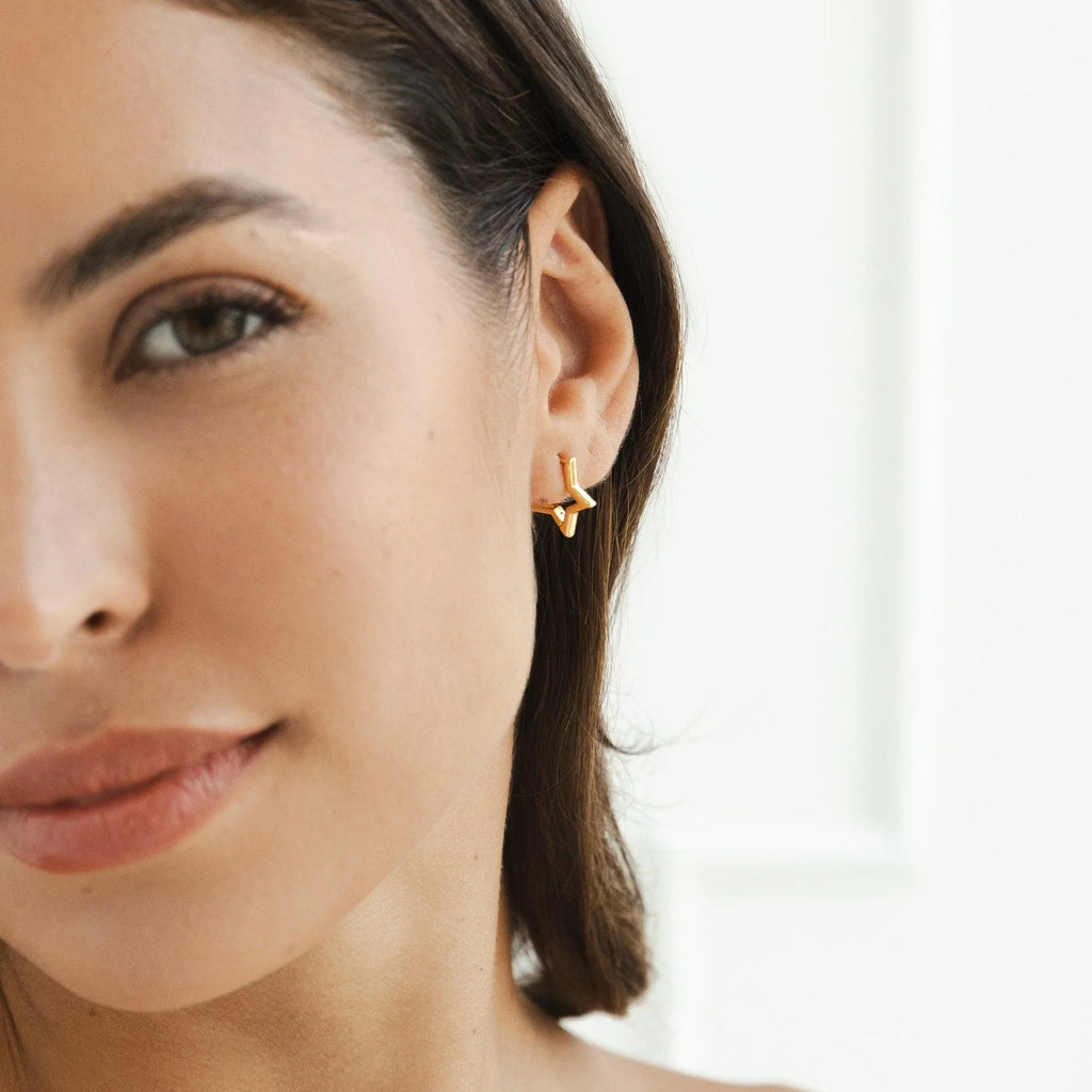 Vioraia Gold Star Hoop Earrings